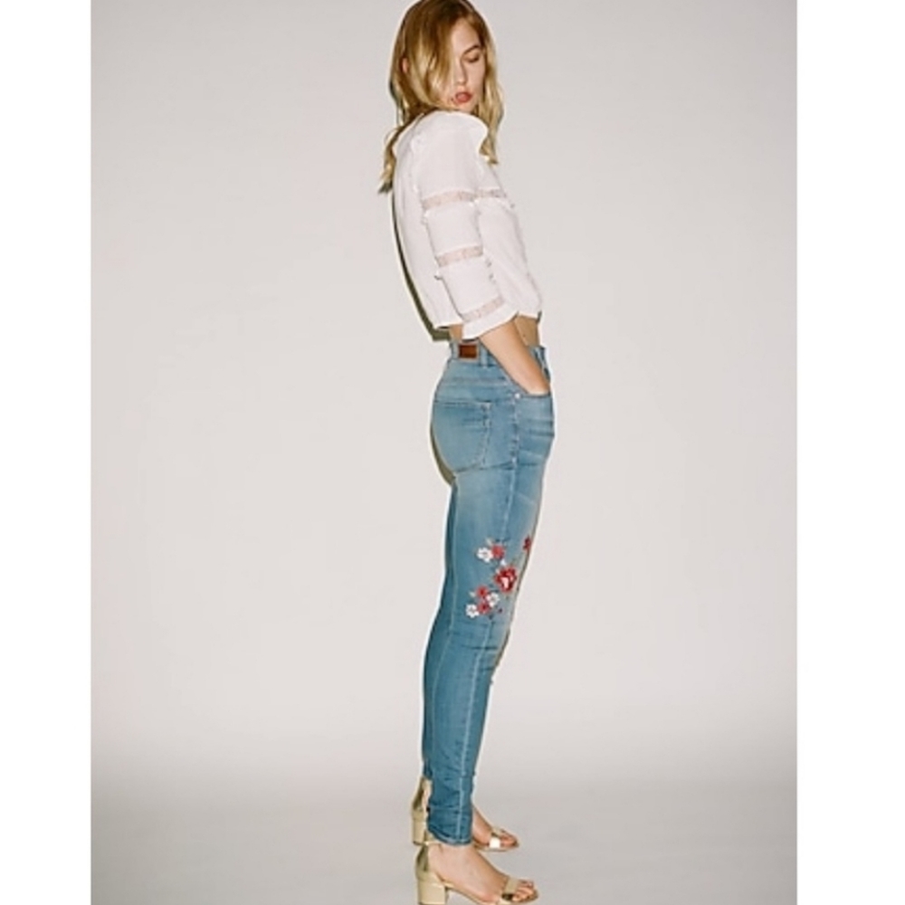 Embroidered express stretch jeans